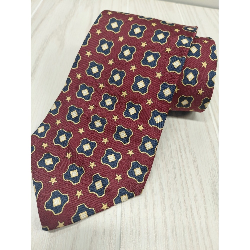Vintage Tommy Hilfiger 100% Imported Silk Men's Neck Tie Made In USA Red Blue